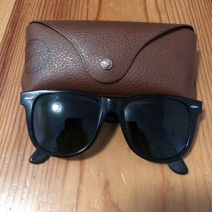 RayBan Tortoise Wayfarer Sunglasses